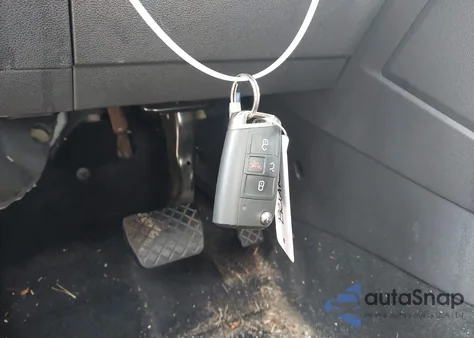 2019 Volkswagen Tiguan 2.0T Se/2.0T Sel/2.0T Sel R-Line/2.0T Sel R-Line Black from USA, damaged, VIN 3VV2B7AX7KM027222